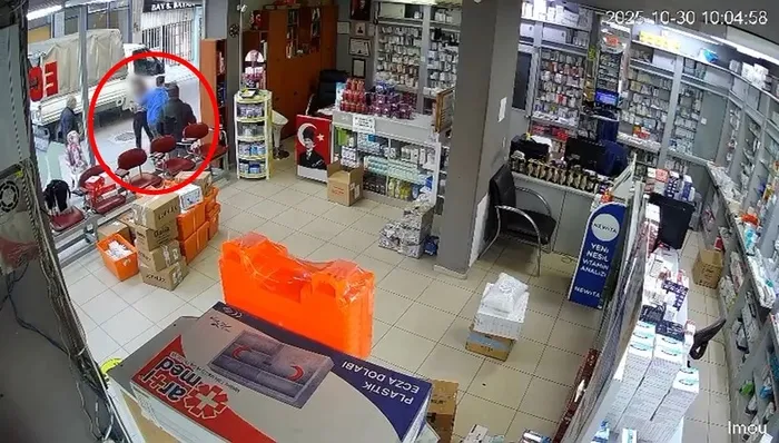 bursa-eczane-onune-cikan-kadin-calisana-saldirip-kiyafetini-cikarmaya-calisan-supheli-tutuklandi-1763714740734.jpg