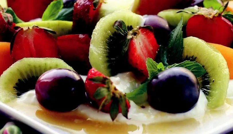Meyve Salatası