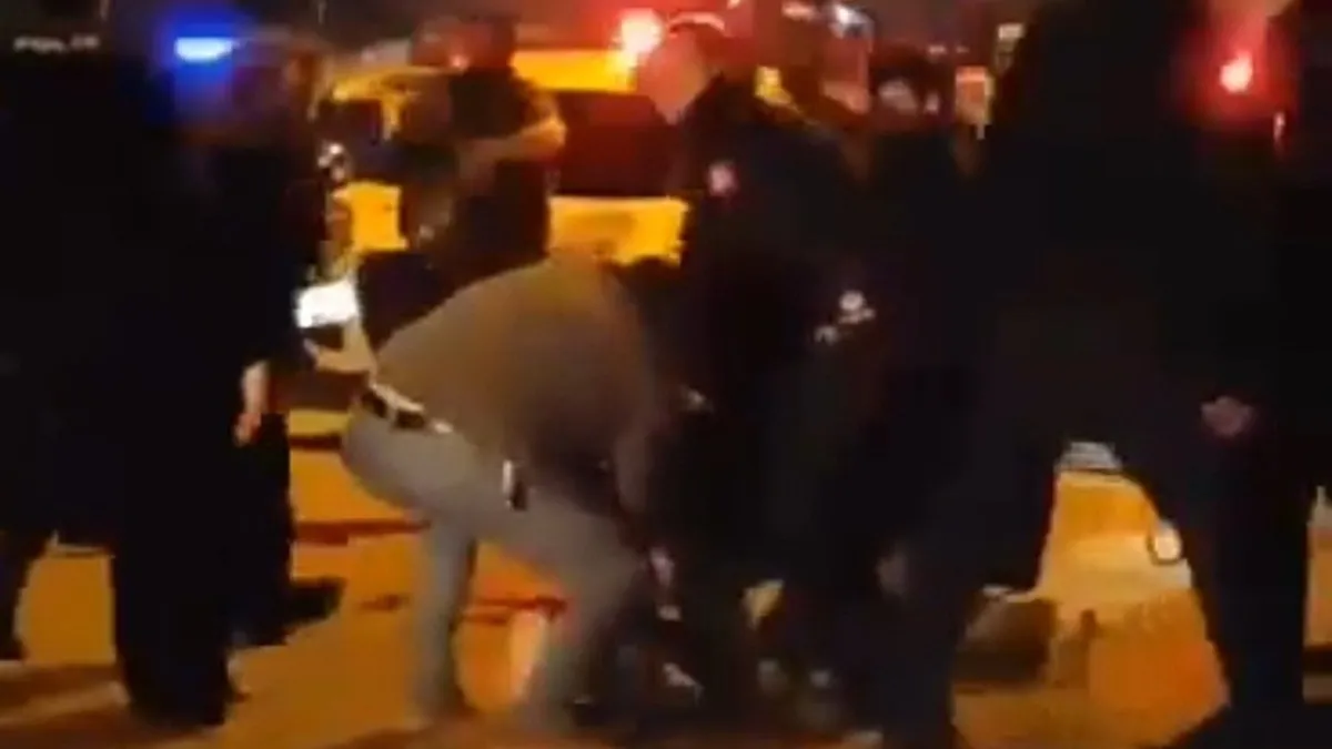 Halay başı olma kavgası kanlı bitti: 1 ağır yaralı Halay başı olma kavgası kanlı bitti: 1 ağır yaralı