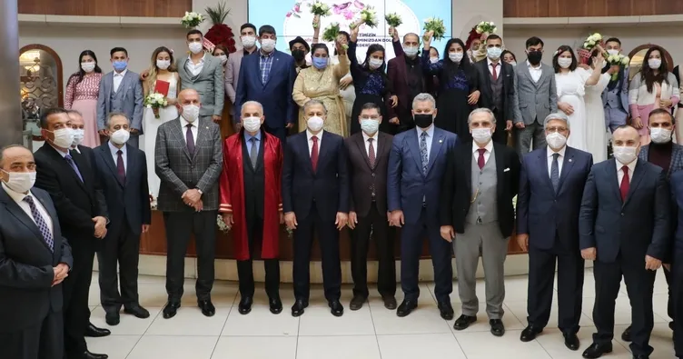 Dünya Romanlar Günü’nde anlamlı nikah