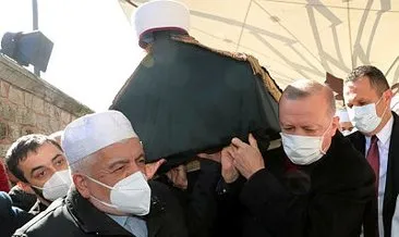 Başkan Erdoğan Hadis Alimi Muhammed Emin Saraç’ın kabri başında Fatiha Suresi’ni okudu