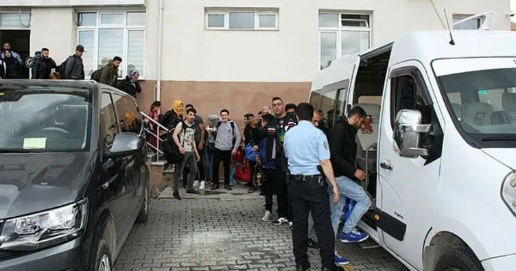 Edirne’de 60 kaçak ve sığınmacı yakalandı