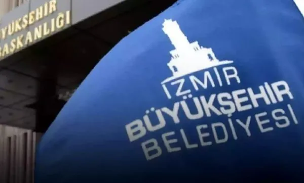 İzmir'in Körfez kirliliği hakkında yapılan eleştiriler.