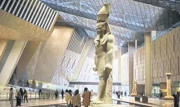 Tutankhamun’un altın hazinesi sergiye çıkıyor