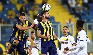 Ankaragücü-Menemenspor maçında 4 gol var kazanan yok!