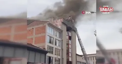 Bursa’da 5 katlı mobilya imalathanesinde yangın | Video