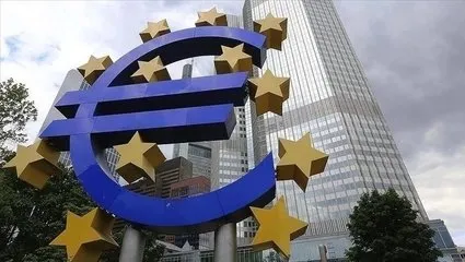 Euro Bölgesi ticaret fazlası verdi