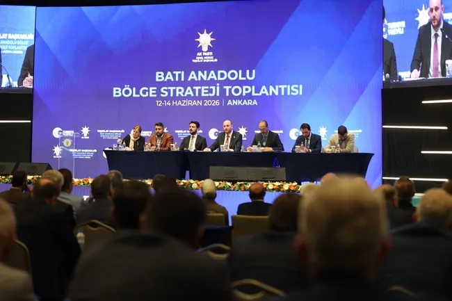 afyonkarahisar-ak-parti-teskilati-bati-anadolu-bolge-strateji-toplantisina-katildi-1781519068356.jpg