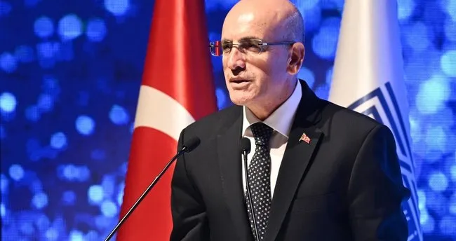 Bakan Şimşek’ten kritik değerlendirme: Türkiye ekonomik türbülanslara dayanaklı