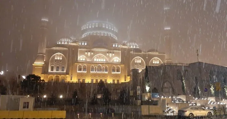 İstanbul’da kar yağışı etkili oluyor