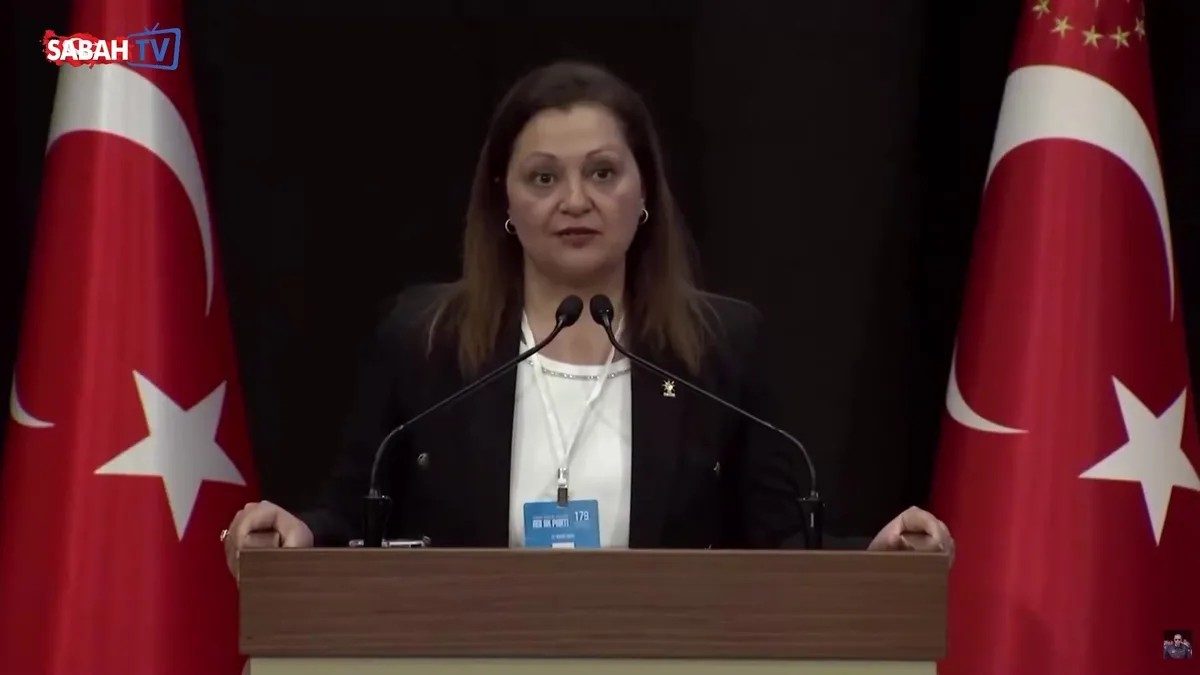 Afyonkarahisar Belediye Başkanı Burcu Köksal AK Parti’de: “Ailenin kutsallığına inananlarla aynı yolda yürüyeceğim!” | Video videosunu izle Afyonkarahisar Belediye Başkanı Burcu Köksal AK Parti’de: “Ailenin kutsallığına inananlarla aynı yolda yürüyeceğim!” | Video videosunu izle