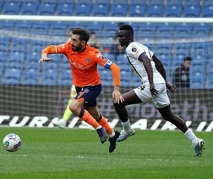 basaksehir-tek-golle-kazandi-zirve-yarisini-surdurdu-1680361497259.jpg