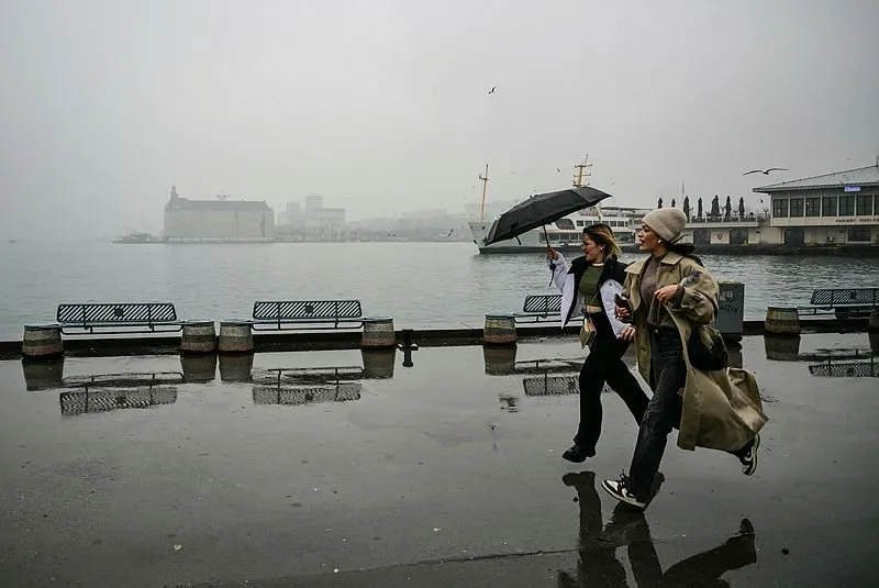Meteoroloji’den 15 il için sarı kodlu uyarı! Önümüzdeki 4 güne dikkat: Sağanak, gök gürültülü sağanak…