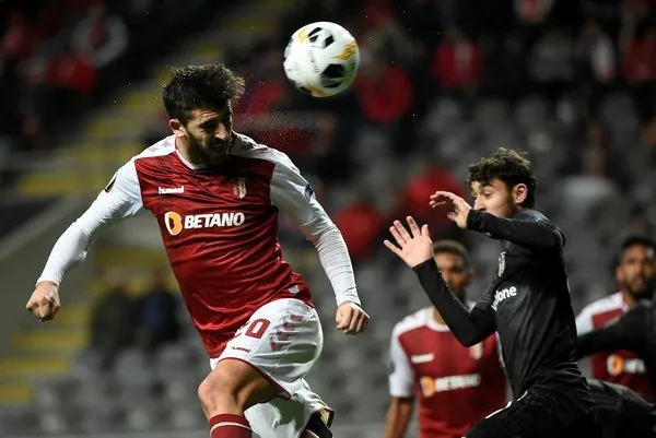 Kartal Kayra Yılmaz'dan Oğuzhan Özyakup'a olay tweet