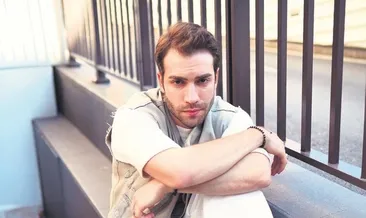 Aşk uçurum kenarında yürümek gibi