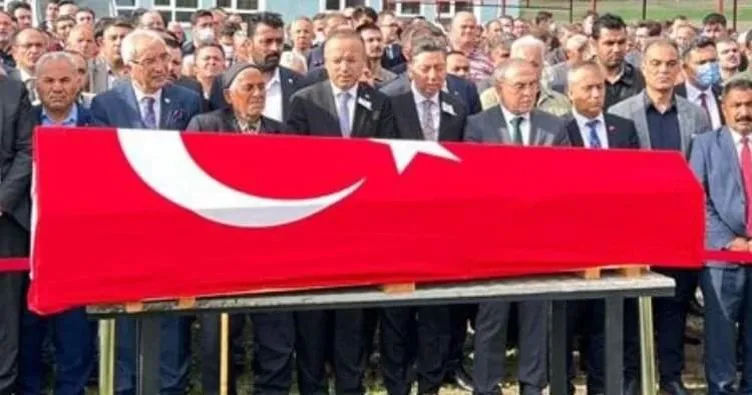 Muhsin Yazıcıoğlu’nun şoförü Erol Yıldız’ın cenazesi toprağa verildi