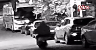 Kocaeli’de motosikletli saldırganların binayı kurşunlama anı kamerada | Video