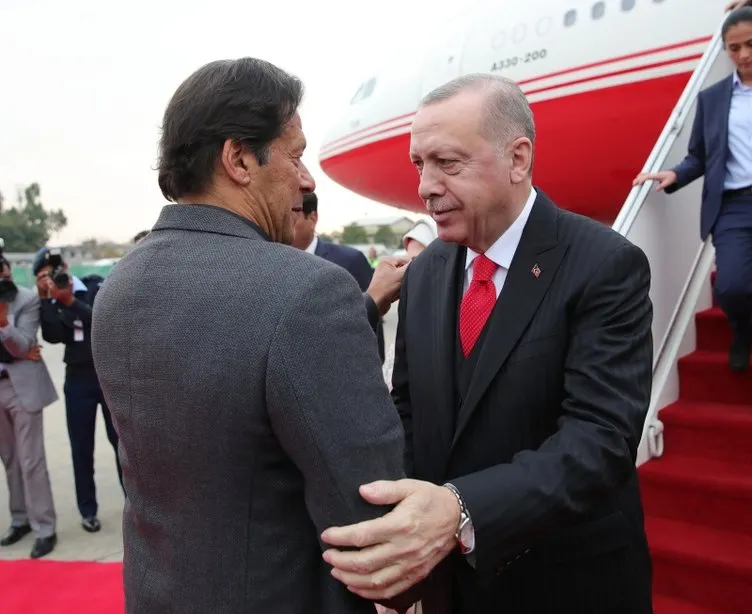 Başkan Erdoğan’a Pakistan’da coşkulu karşılama