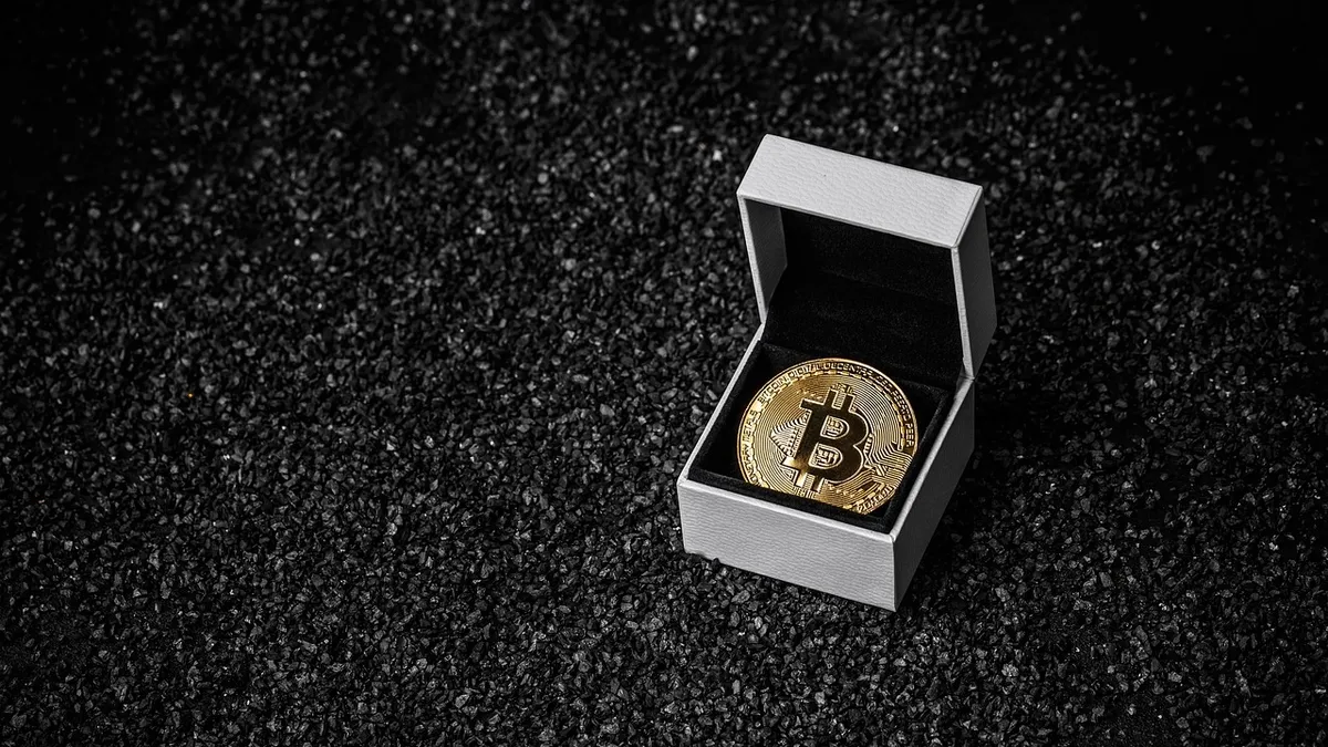 Bitcoin, 8 ayın en yüksek seviyesine çıktı
