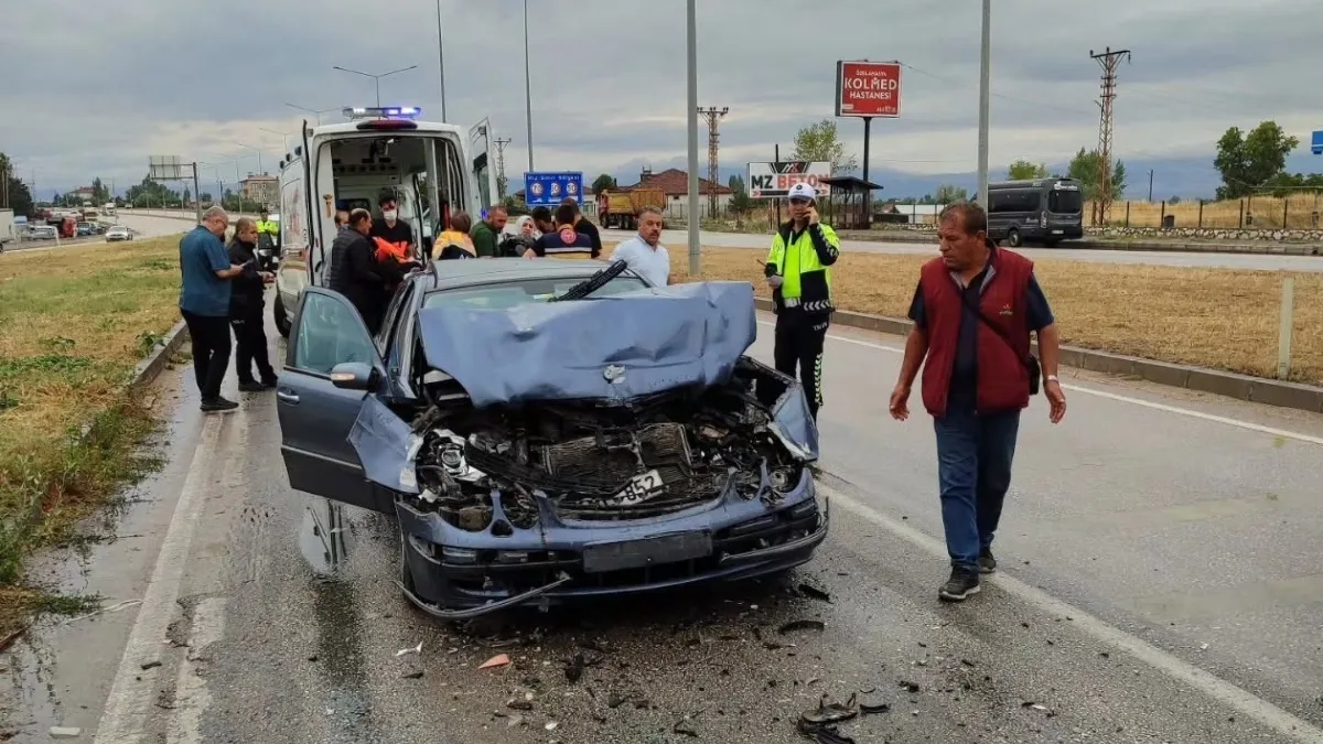 Amasya'da zincirleme kaza! 11 yaralı