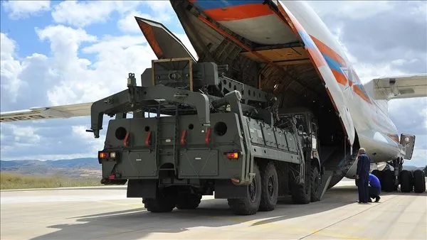 abdnin-s-400-ikiyuzlulugu-hindistan-caatsaya-takilmadi-surec-devam-ediyor-1650039652312.jpg