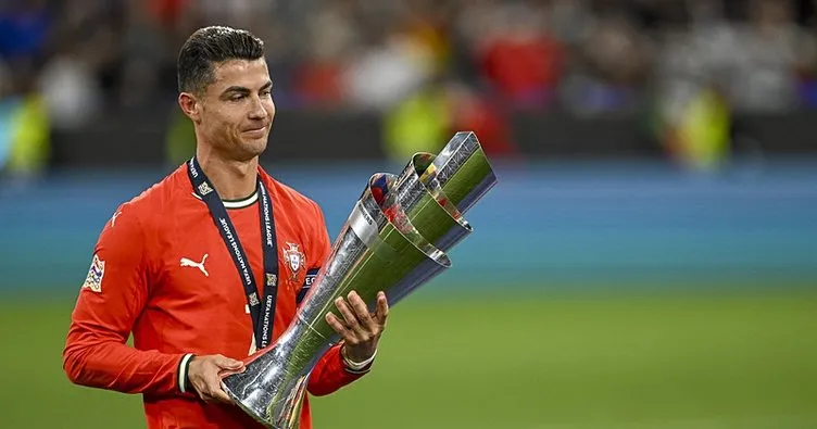 Cristiano Ronaldo yeni adresini duyurdu!