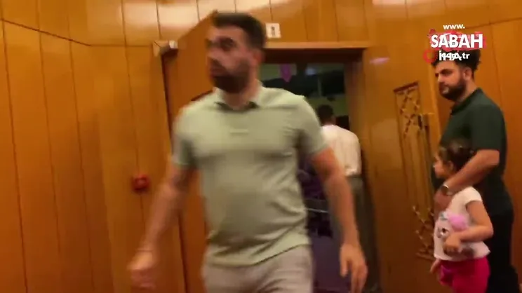 Cemal Reşit Rey Konser Salonu’nda dev ekran insanların üzerine devrildi