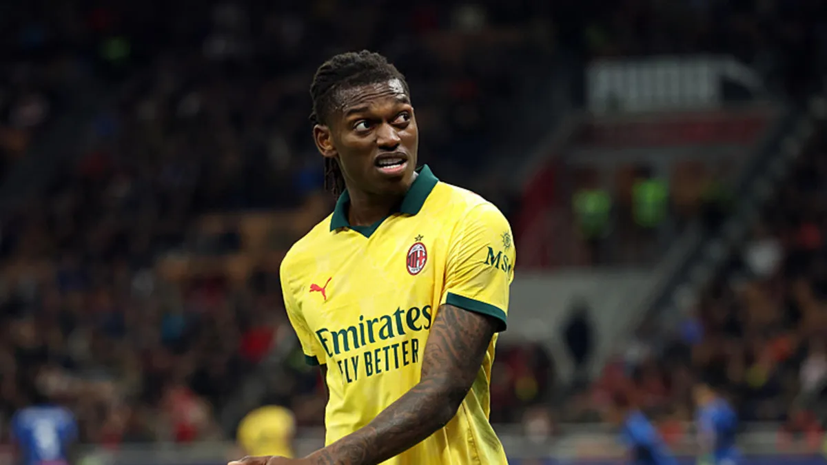 Rafael Leao, Milan’dan ayrılacağını açıkladı! Fenerbahçe ve Galatasaray ile anılıyordu Rafael Leao, Milan’dan ayrılacağını açıkladı! Fenerbahçe ve Galatasaray ile anılıyordu