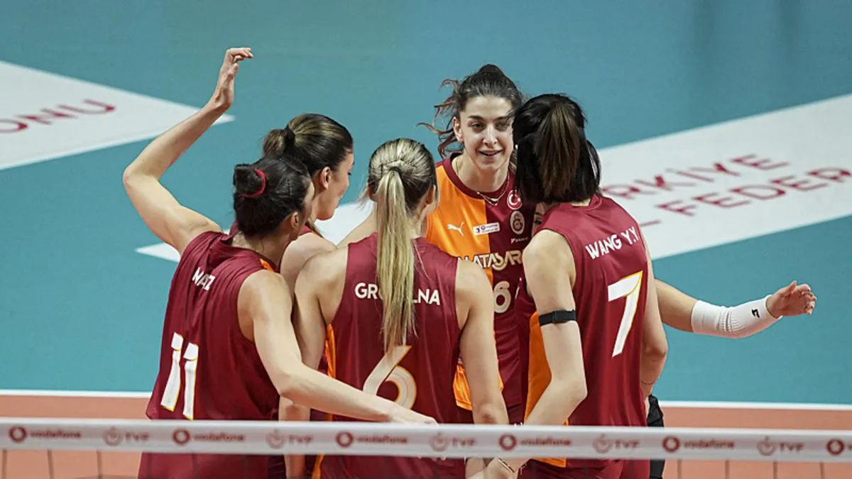 Derbide Galatasaray, Beşiktaş’ı rahat geçti Derbide Galatasaray, Beşiktaş’ı rahat geçti