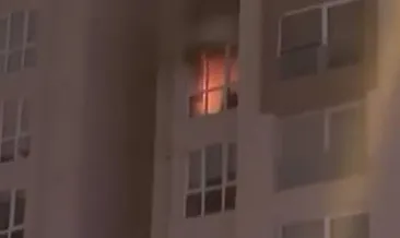 Büyükçekmece’de 12 katlı binada çıkan yangın söndürüldü