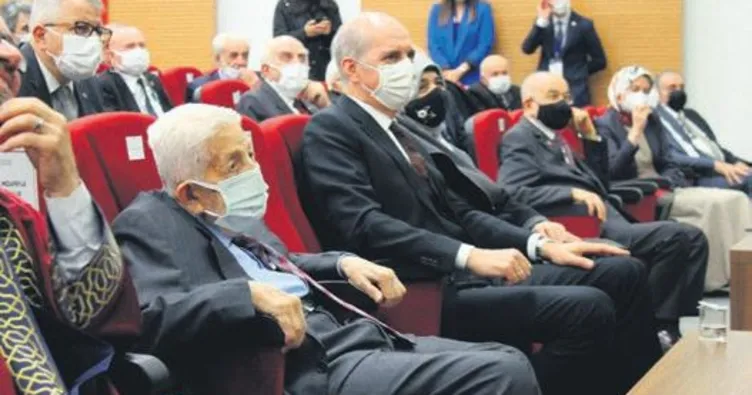 Recai Kutan’a fahri doktora unvanı