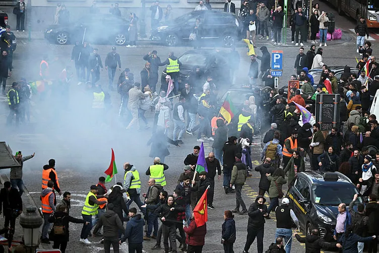 Terör Avrupa’da cirit atıyor! Türkiye’den PKK saldırılarıyla ilgili net mesaj: Seyretme yakala, yargıla