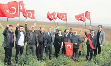 Mehmetçiğin yanında cephedeyiz