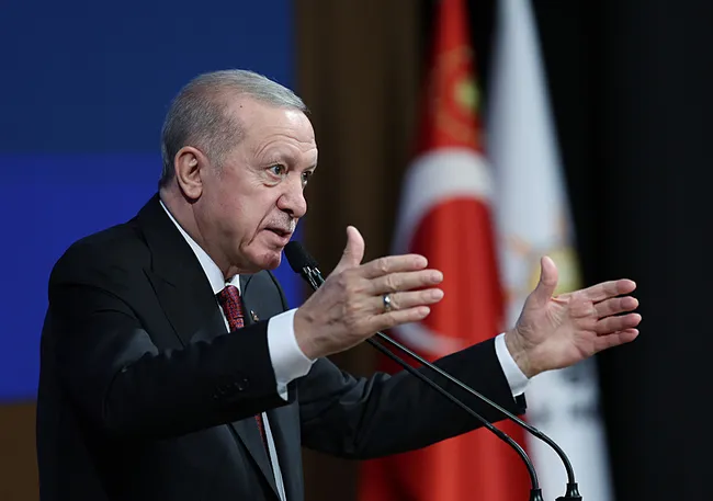 son-dakika-baskan-erdogan-terorsuz-turkiye-ile-en-buyuk-eserimizi-insa-ediyoruz-1747322799126.jpeg Son dakika | Başkan Erdoğan: Terörsüz Türkiye ile en büyük eserimizi inşa ediyoruz