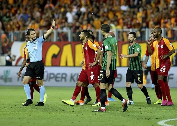 Galatasaraylı futbolcu, Fatih Terim'i çıldırttı!