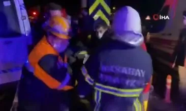 Aksaray’da korkunç kaza! İşçileri taşıyan minibüs, TIR’a arkadan çarptı: 17 yaralı