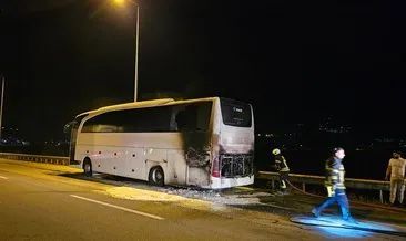 Turistleri taşıyan yolcu otobüsü yandı #kayseri