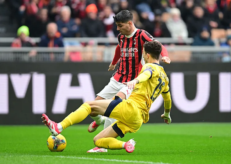 Son dakika haberi: Galatasaray’a dünya yıldızı golcü! Ünlü gazeteci bomba transferi duyurdu...