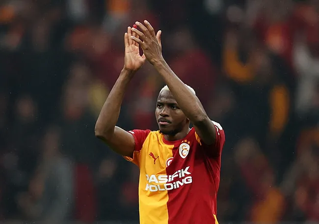 victor-osimhen-bu-kulup-icin-her-seyimi-verecegim-1793050222028.jpg