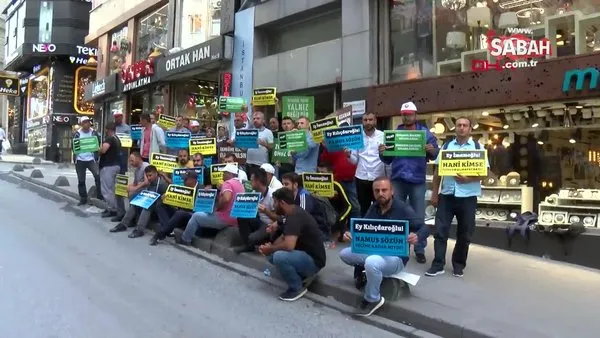 İBB'den işten çıkartılan bir grup işçi, CHP il binası önünde oturma eylemine başladı