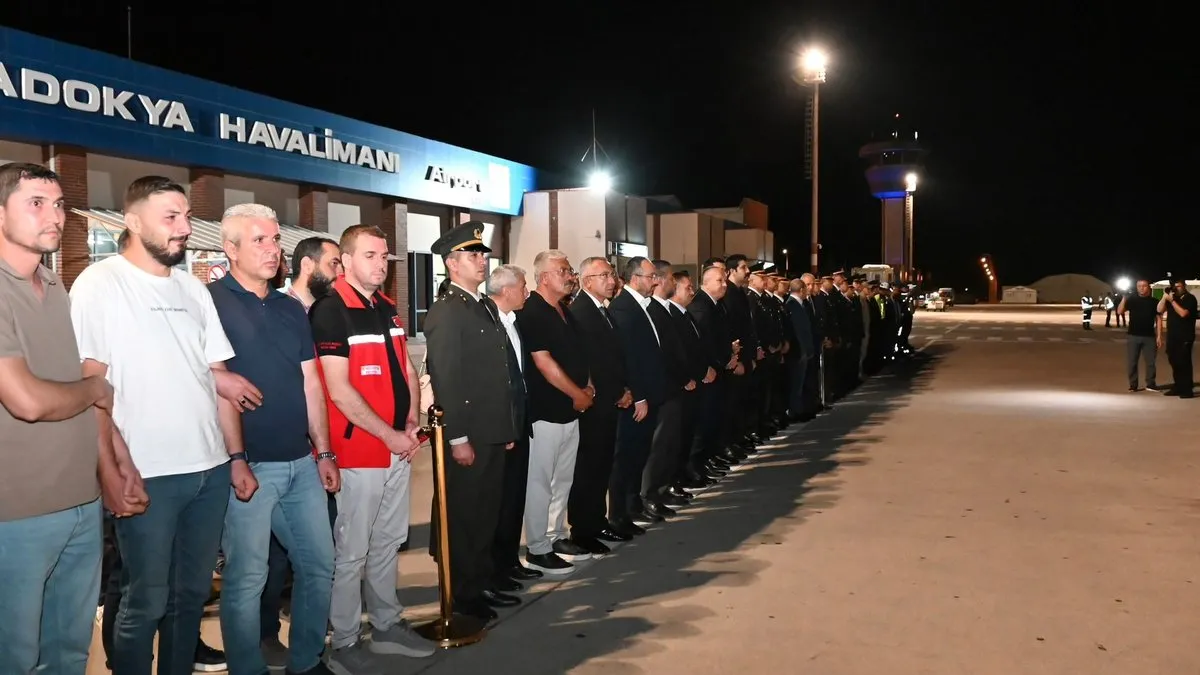 Kırşehirli şehidin cenazesi memleketine getirildi Kırşehirli şehidin cenazesi memleketine getirildi