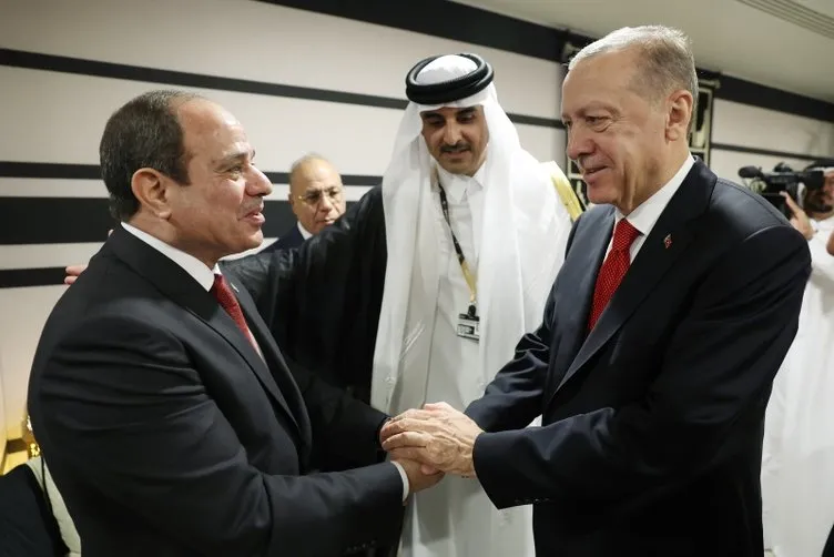 Başkan Erdoğan 2022 FIFA Dünya Kupası resepsiyonunda liderlerle bir araya geldi