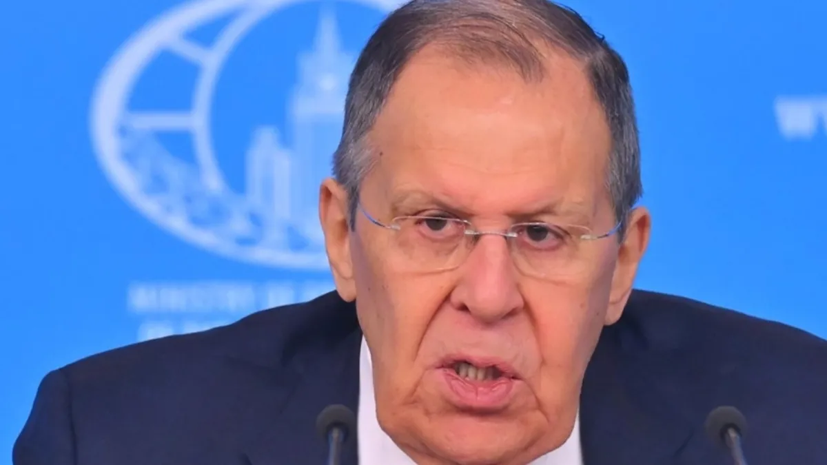 Rusya Dışişleri Bakanı Lavrov, İranlı mevkidaşı Erakçi ile görüştü Rusya Dışişleri Bakanı Lavrov, İranlı mevkidaşı Erakçi ile görüştü