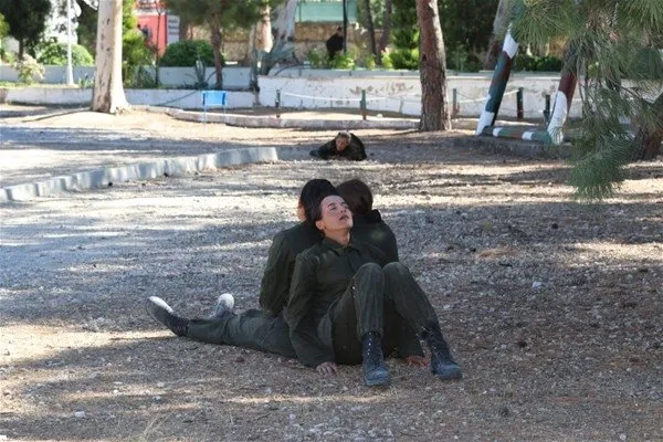 Kadın astsubay adayları eğitimlere başladı