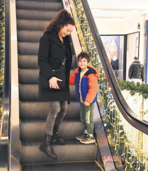 Azra Akın’ın ‘Demir’ hassasiyeti!