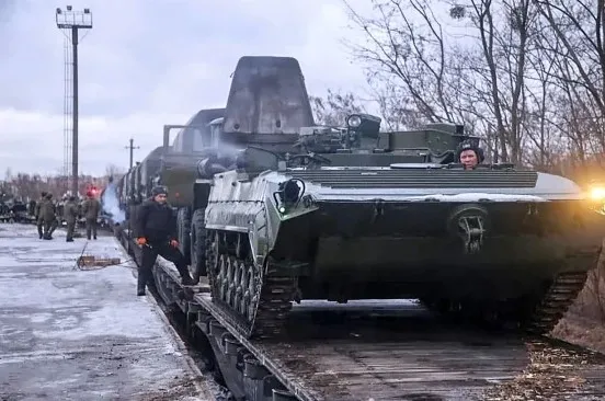 rusya-ukrayna-savasi-basliyor-mu-tank-ve-fuzeler-konuslandi-1642575102947.jpg Rusya-Ukrayna savaşı başlıyor mu? Tank ve füzeler konuşlandı!