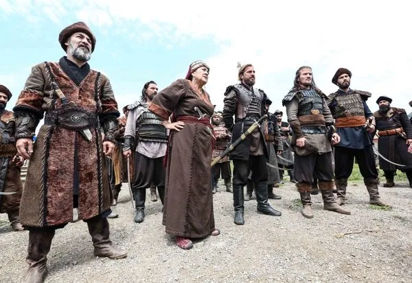 Diriliş Ertuğrul'un devamı yeni projeye