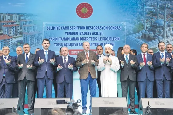 selimiye-turk-islam-yurdunun-tapusudur-1781297628707.jpeg