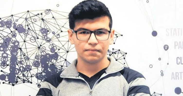 Çöpten akıllı gözlük yaptı