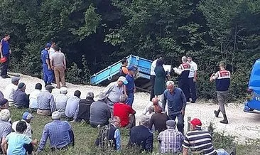 Şarampole devrilen traktördeki amca yeğen öldü